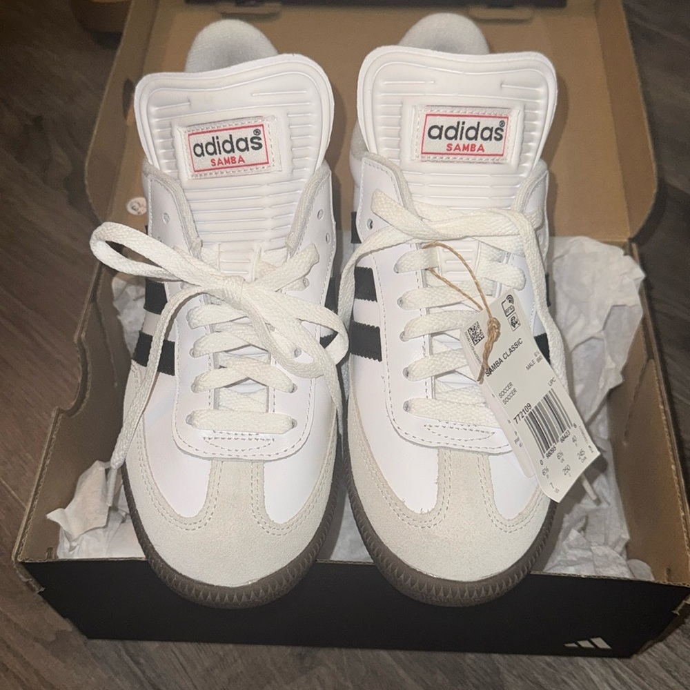 Adidas Samba Classic. New with tags in box.